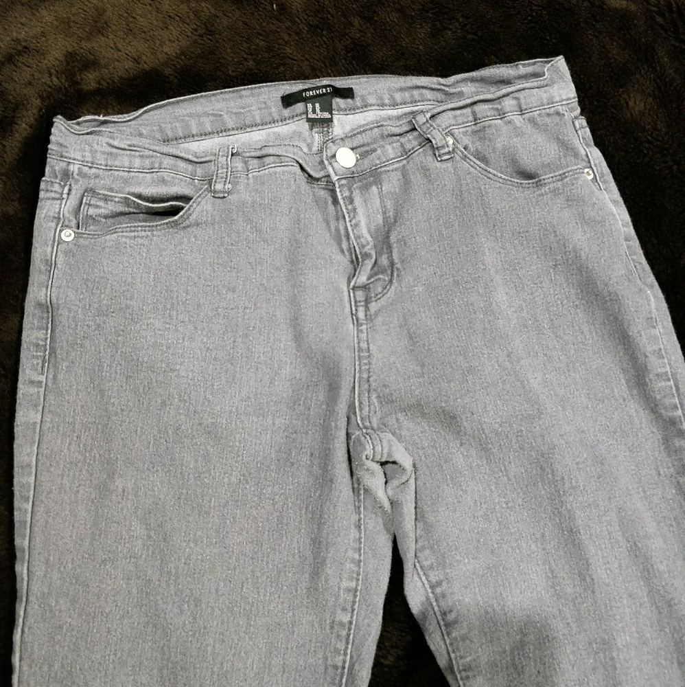 Forever 21 jeans - Picture 4 of 8